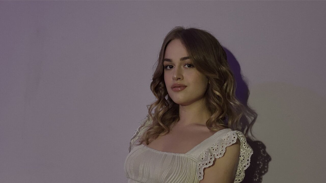 Live Porn Camera of AnneRiver